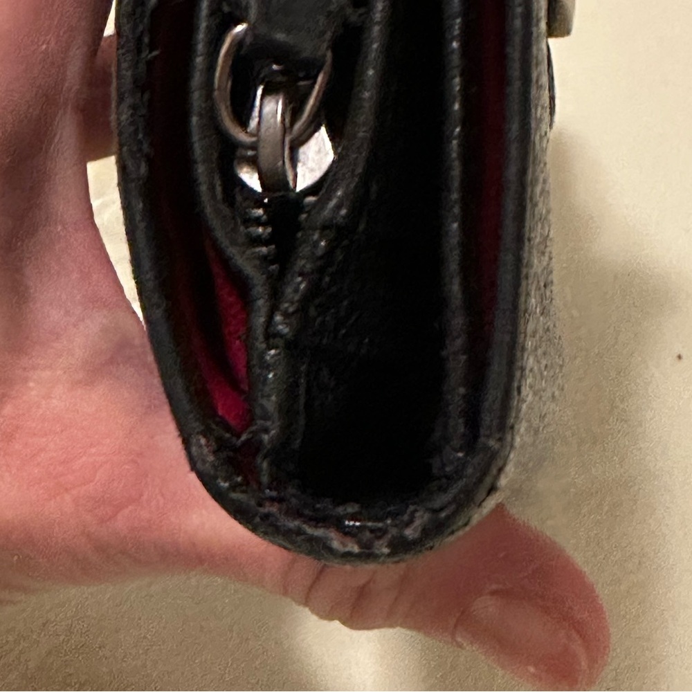 BVLGARI black leather wallet. GUC. Snap and zippers work. 8 credit card slots - Picture 11 of 16